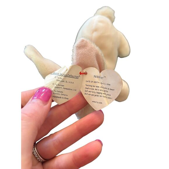 Set of 2: TY Beanie Baby Nibbler‎ 1998 1999 TAG ERROR- Vintage and Retired! - Picture 6 of 16